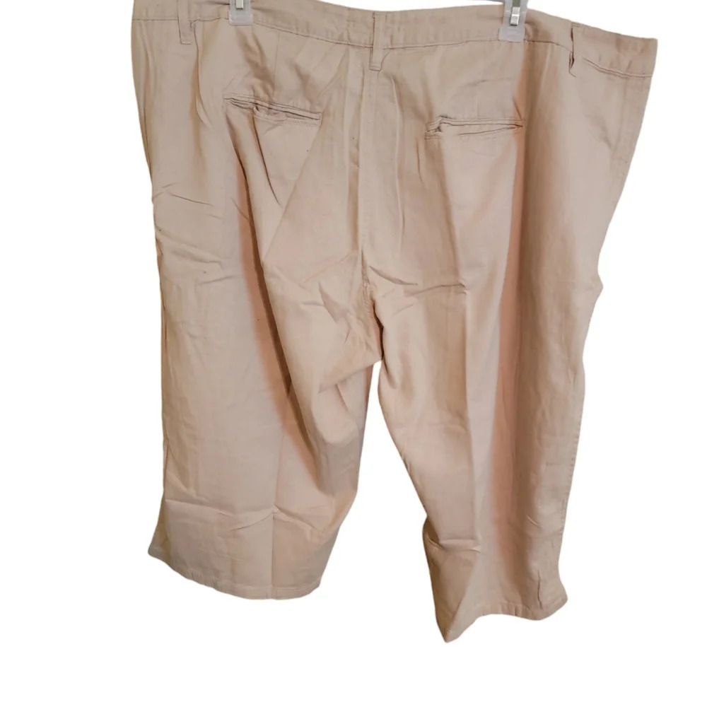 Plus size capri pants - Picture 2 of 2